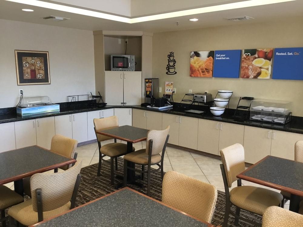 Comfort Inn And Suites Yuma I-8 Екстериор снимка