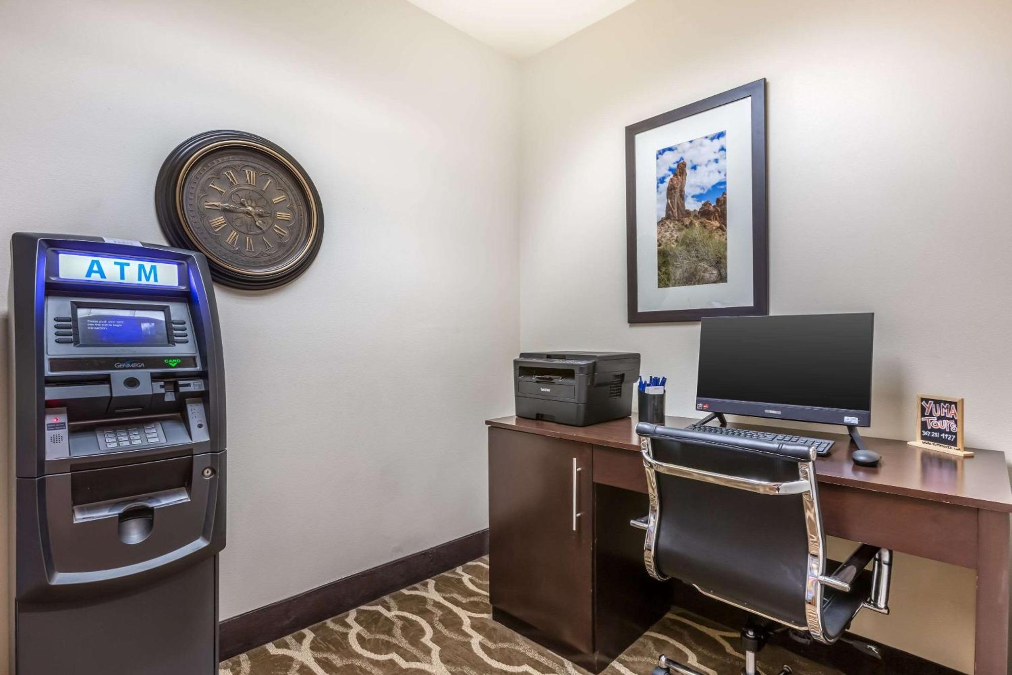 Comfort Inn And Suites Yuma I-8 Екстериор снимка