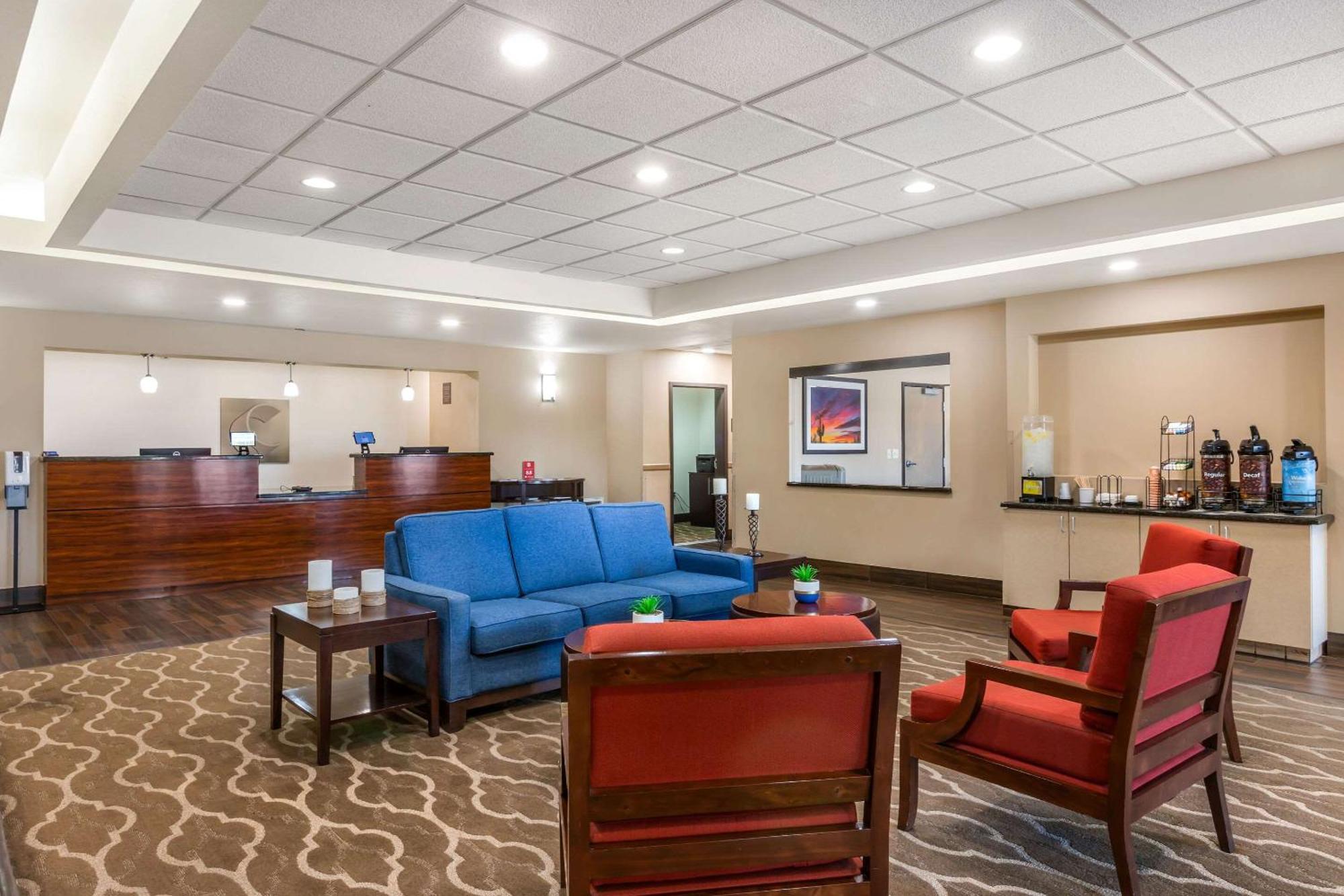 Comfort Inn And Suites Yuma I-8 Екстериор снимка