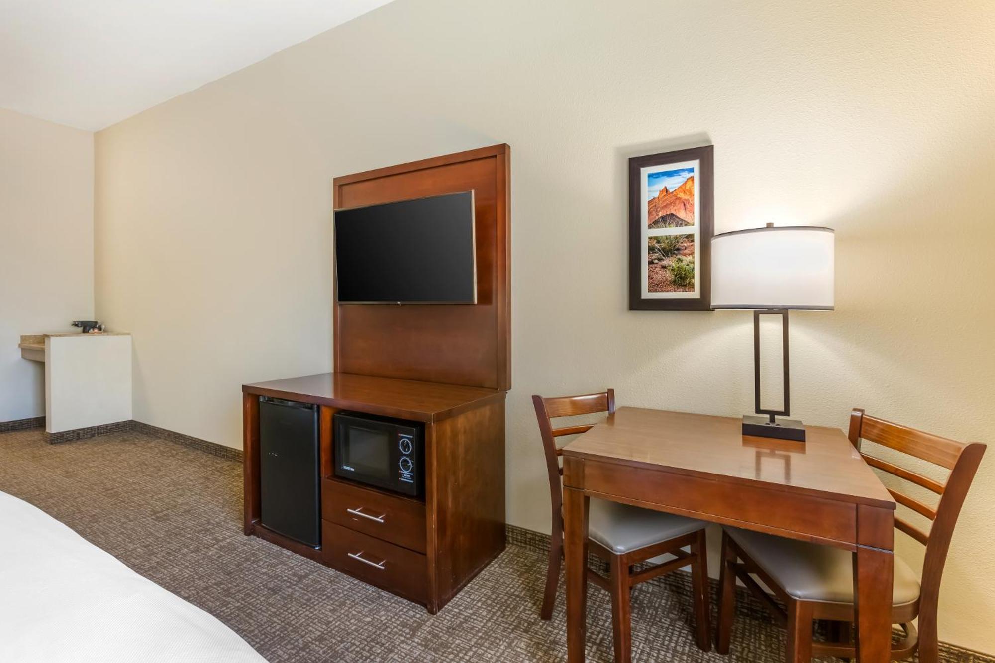 Comfort Inn And Suites Yuma I-8 Екстериор снимка